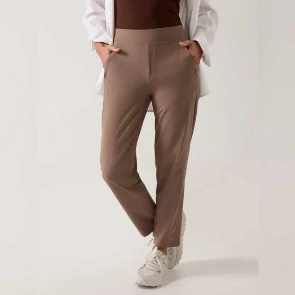 Athleta Brooklyn Mid Rise Pants Trousers 14 Tall has zippered pockets luxury